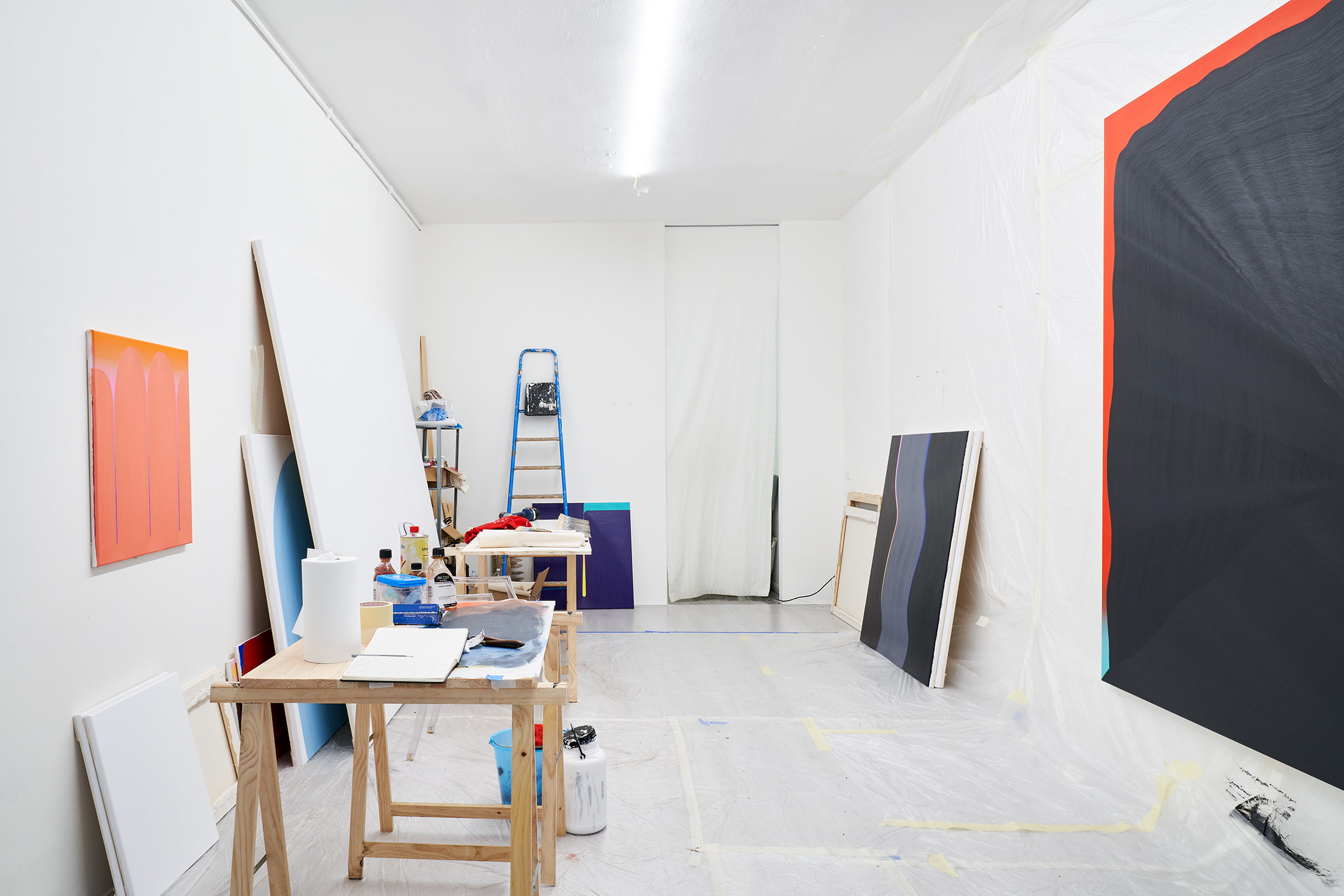 1. A+B gallery as the studio. Osamu Kobayashi.