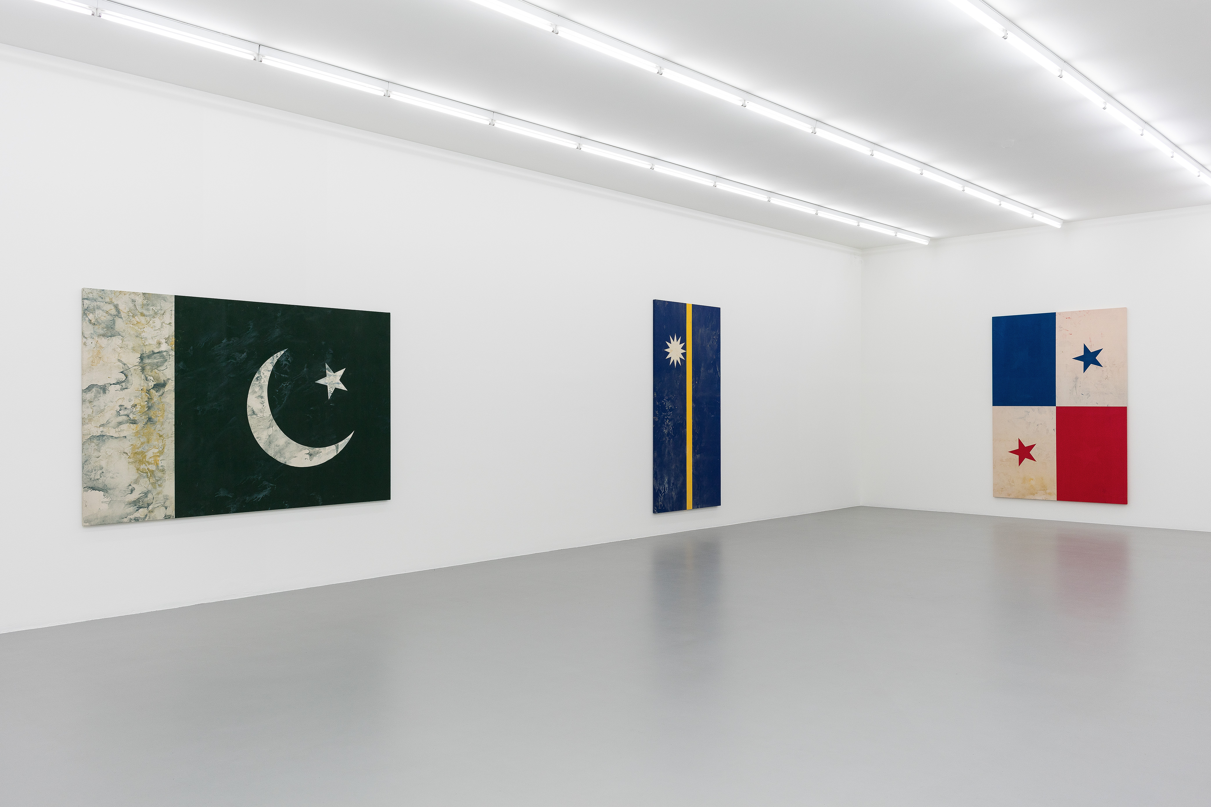 Fredrik Værslev, Installation view, World Paintings, Gió Marconi, 2020-2021