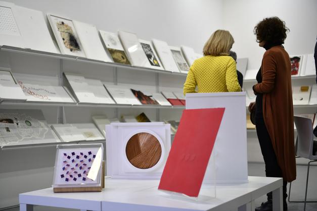 image gallery