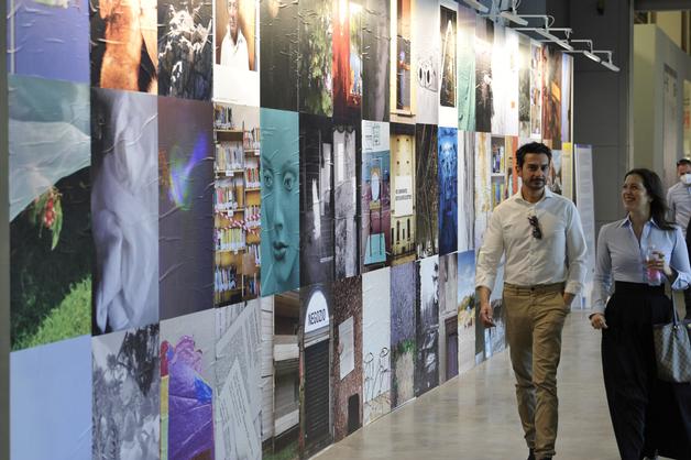 image gallery