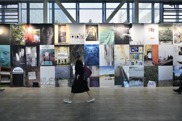 image gallery