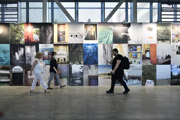 image gallery
