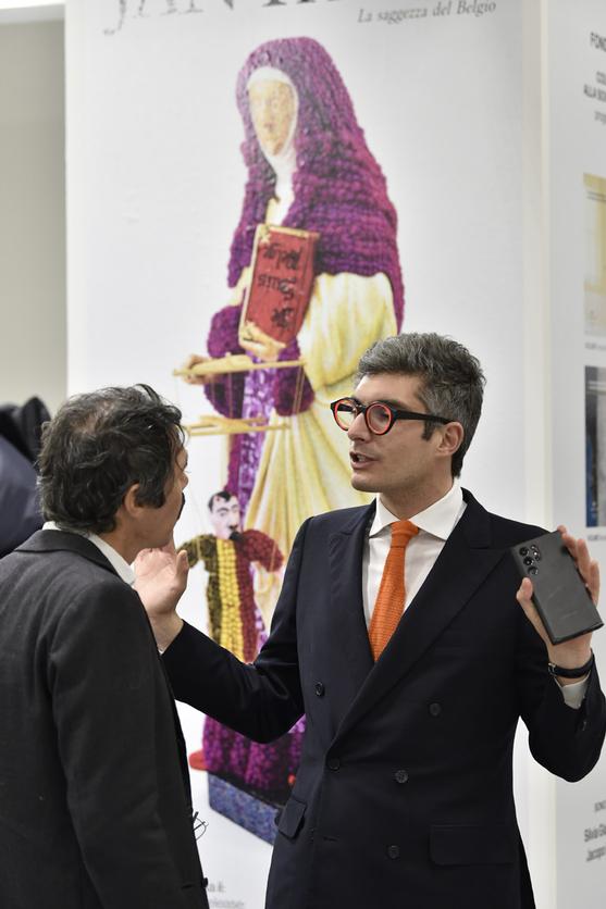 image gallery