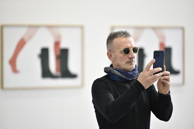 image gallery