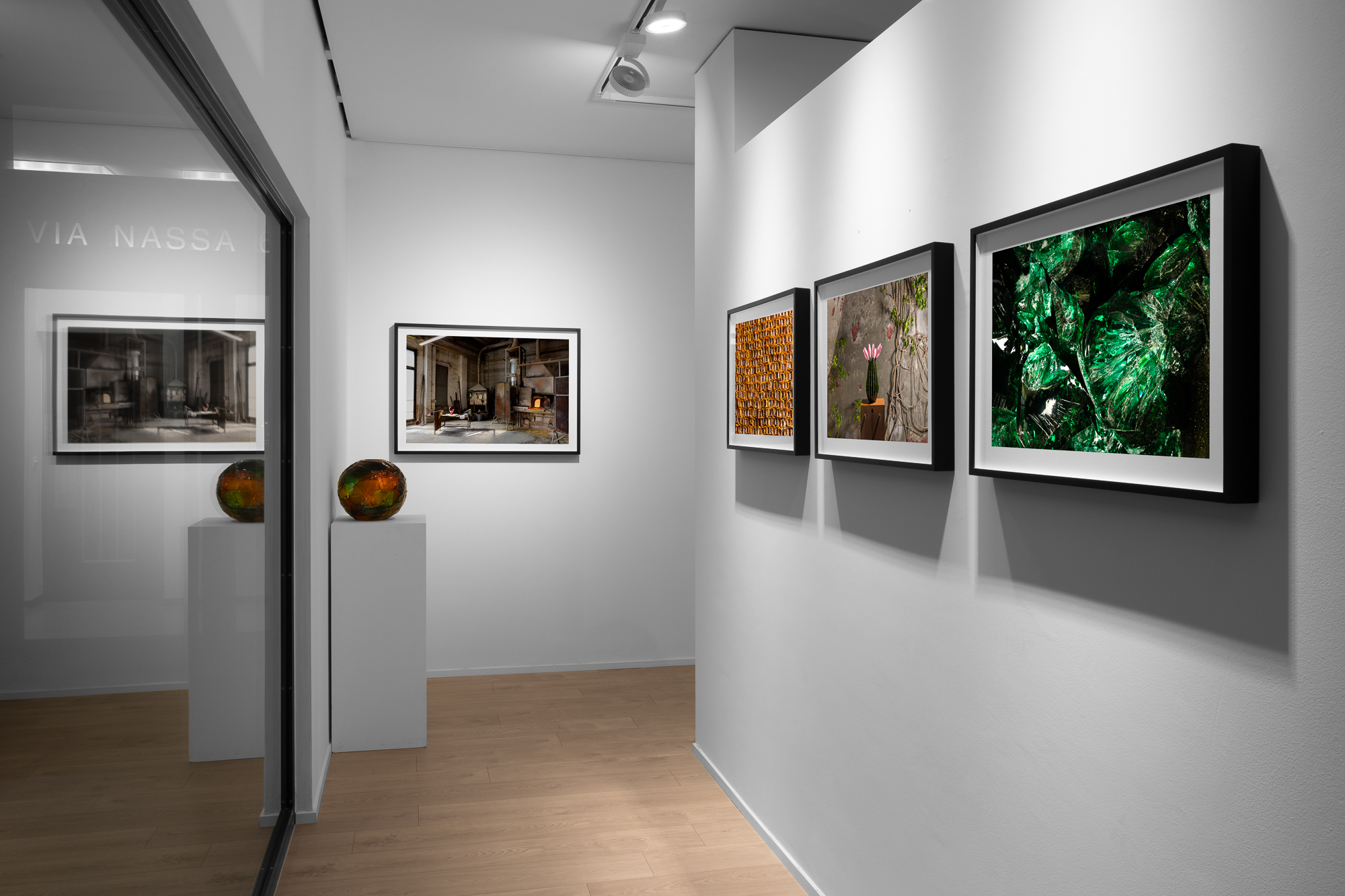 Installation view, Glass Power. La potenza della fragilità, a cura di Vera Canevazzi, Cortesi Gallery Lugano, 2022